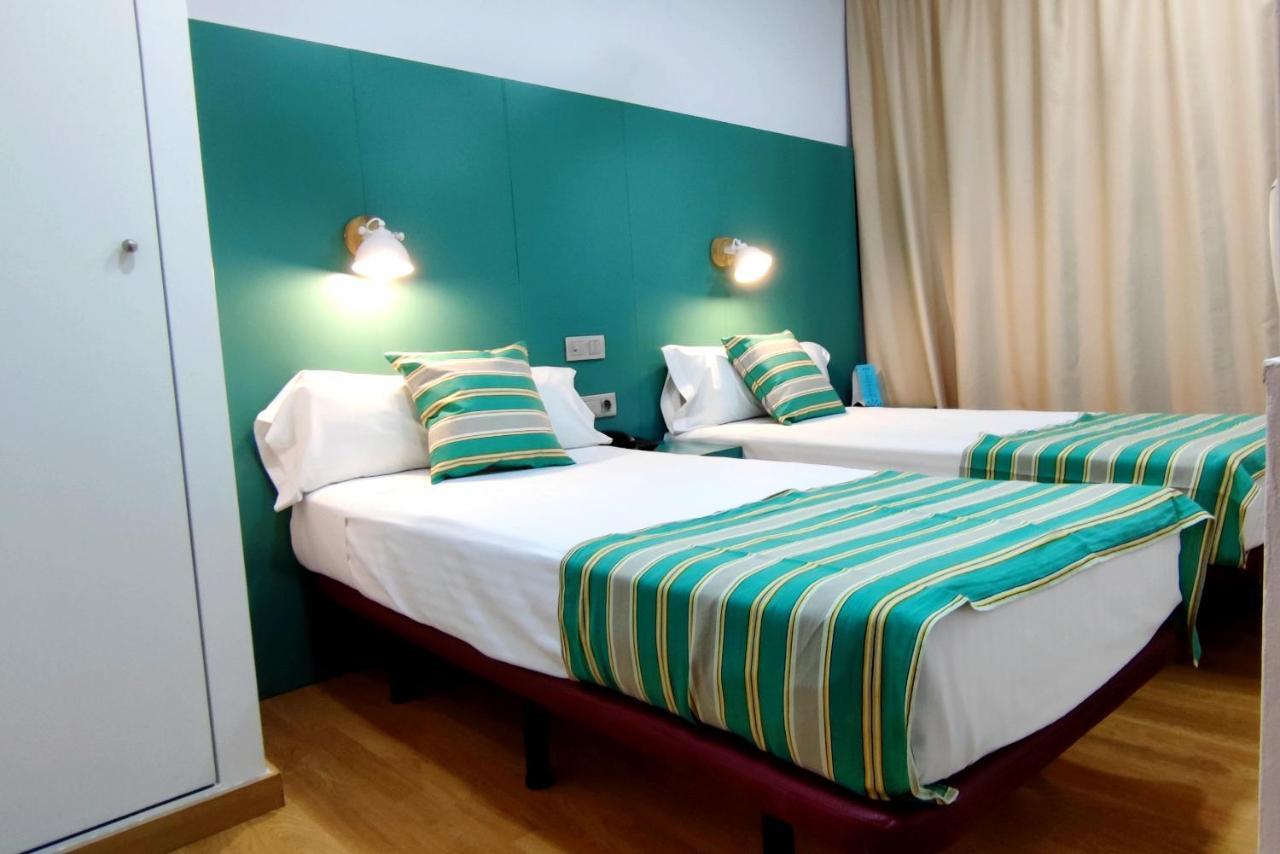 Double or Twin Room with Shared Bathroom