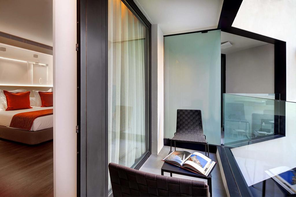 Double Room Balcony,563137233:JPEG