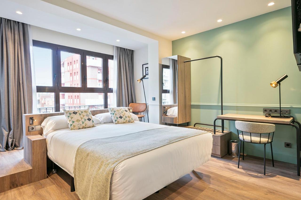 Superior Queen Room