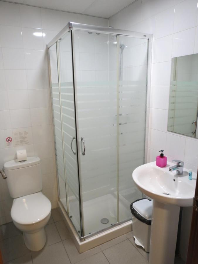 Single Room,1413633344:JPEG