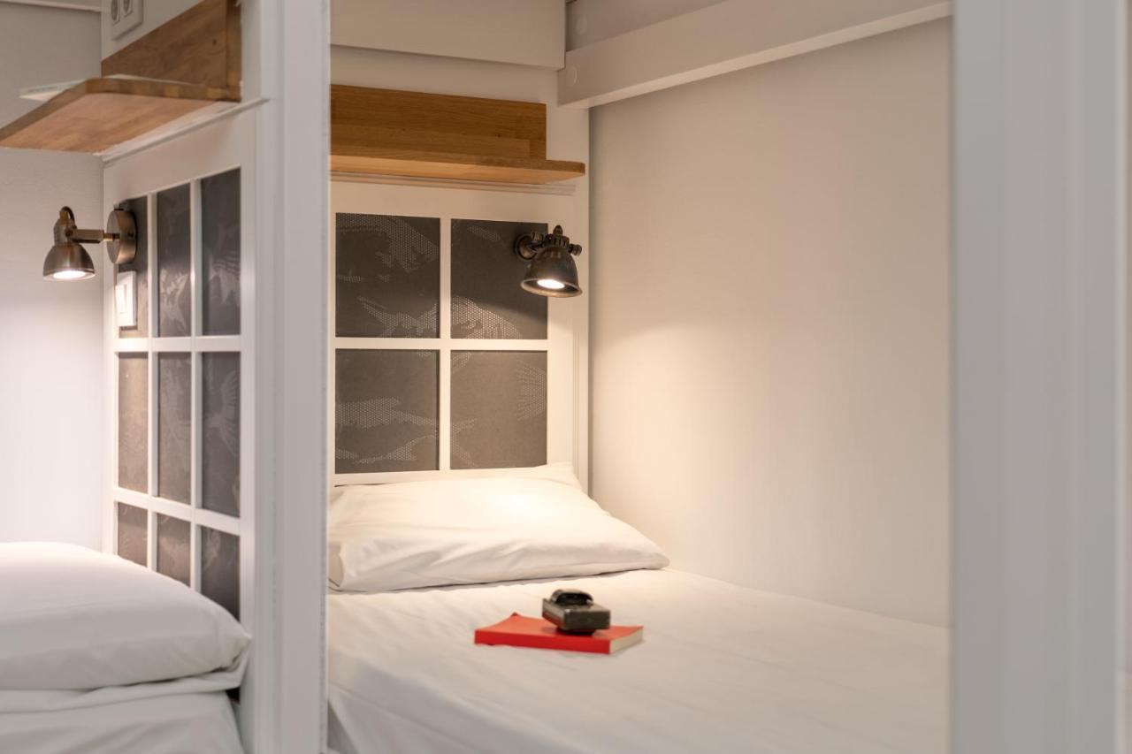 Bed 6-Bed Mixed Dormitory Room