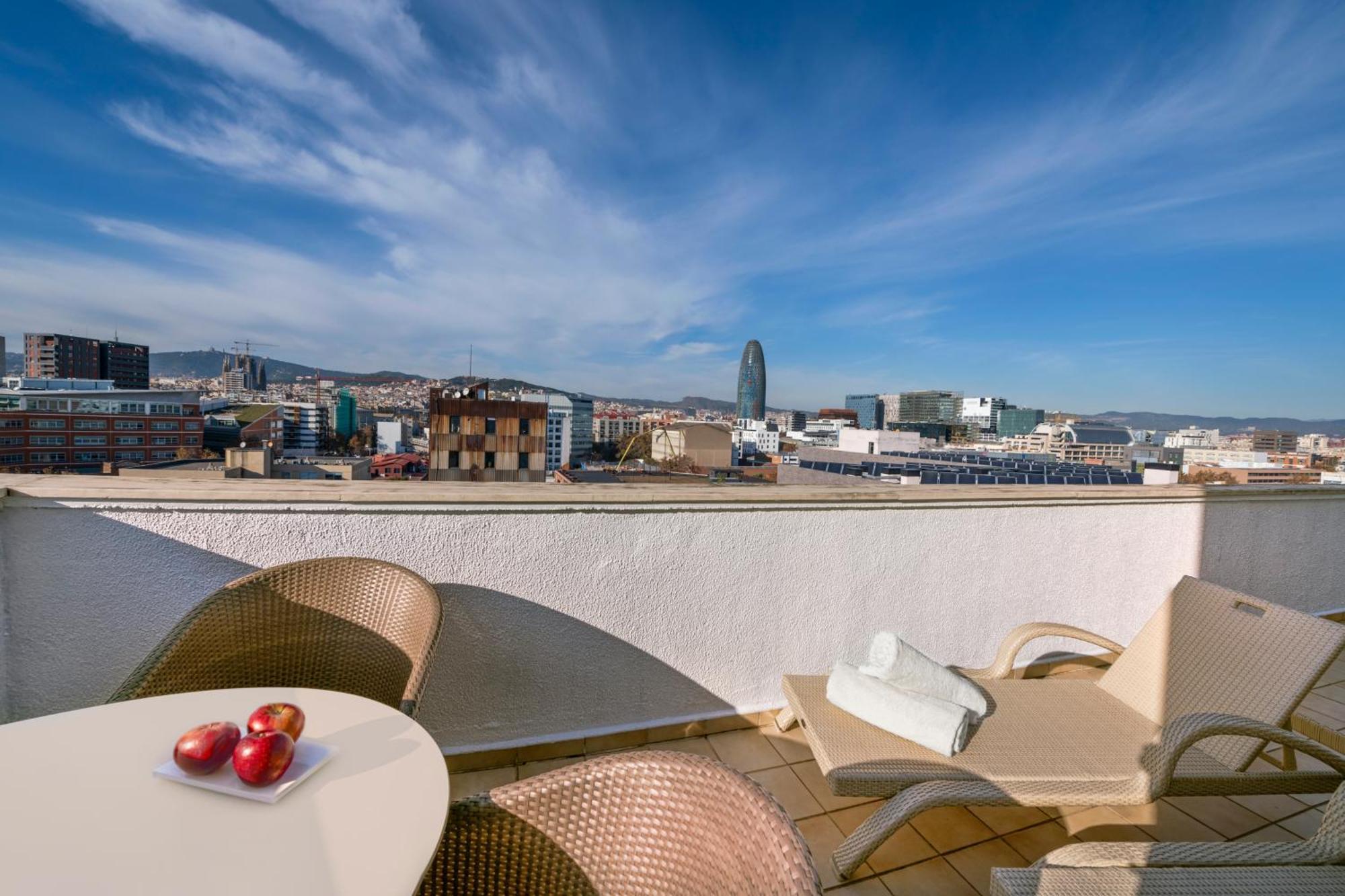 Deluxe Double Room Balcony & Spa access