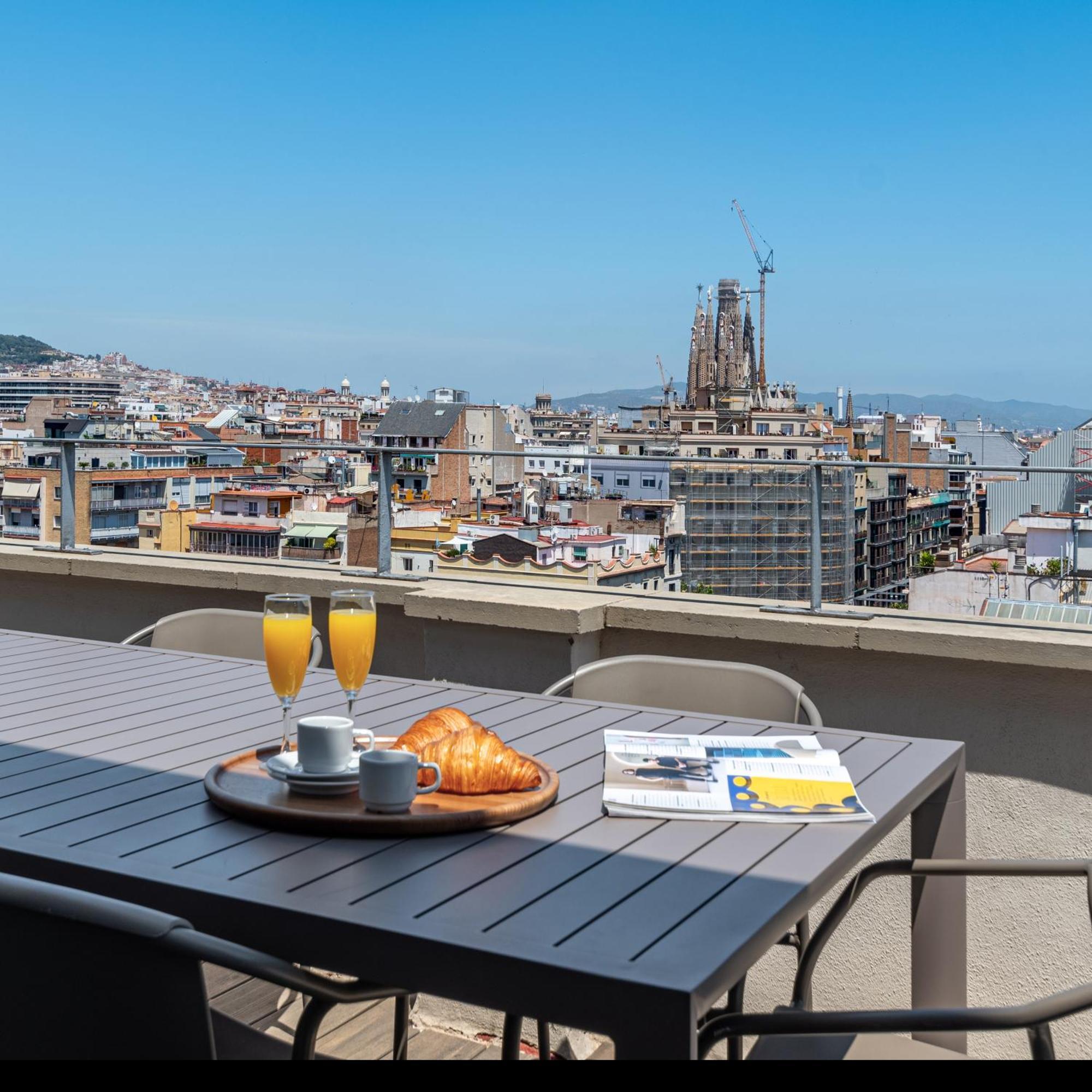 3 Bedroom Penthouse Apartment with terrace