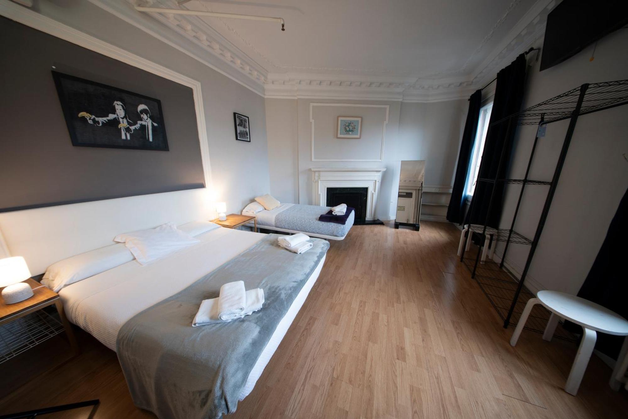 Triple Room with Shared Bathroom