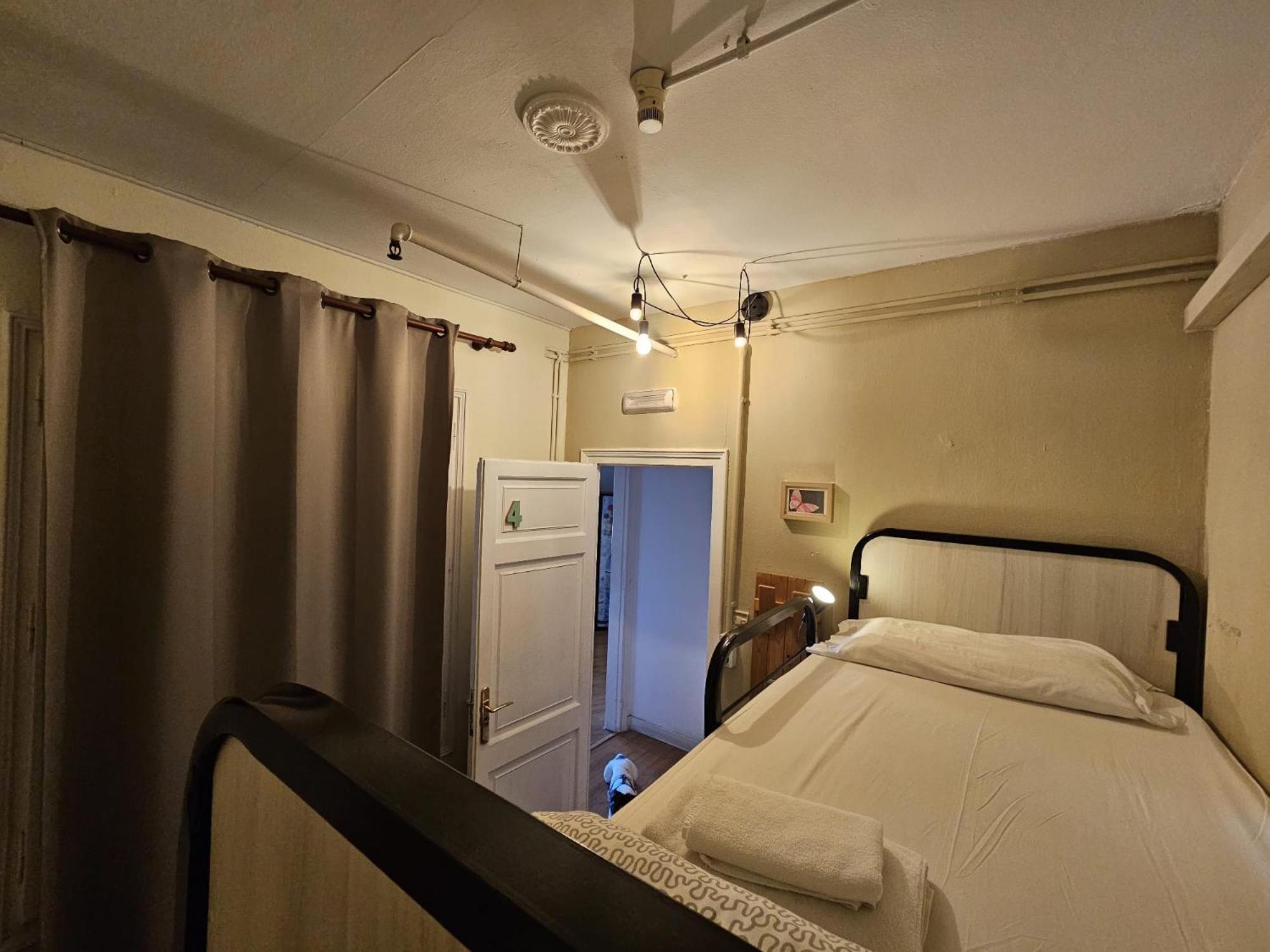 Twin Room with Bunk Beds and Shared Bathroom
