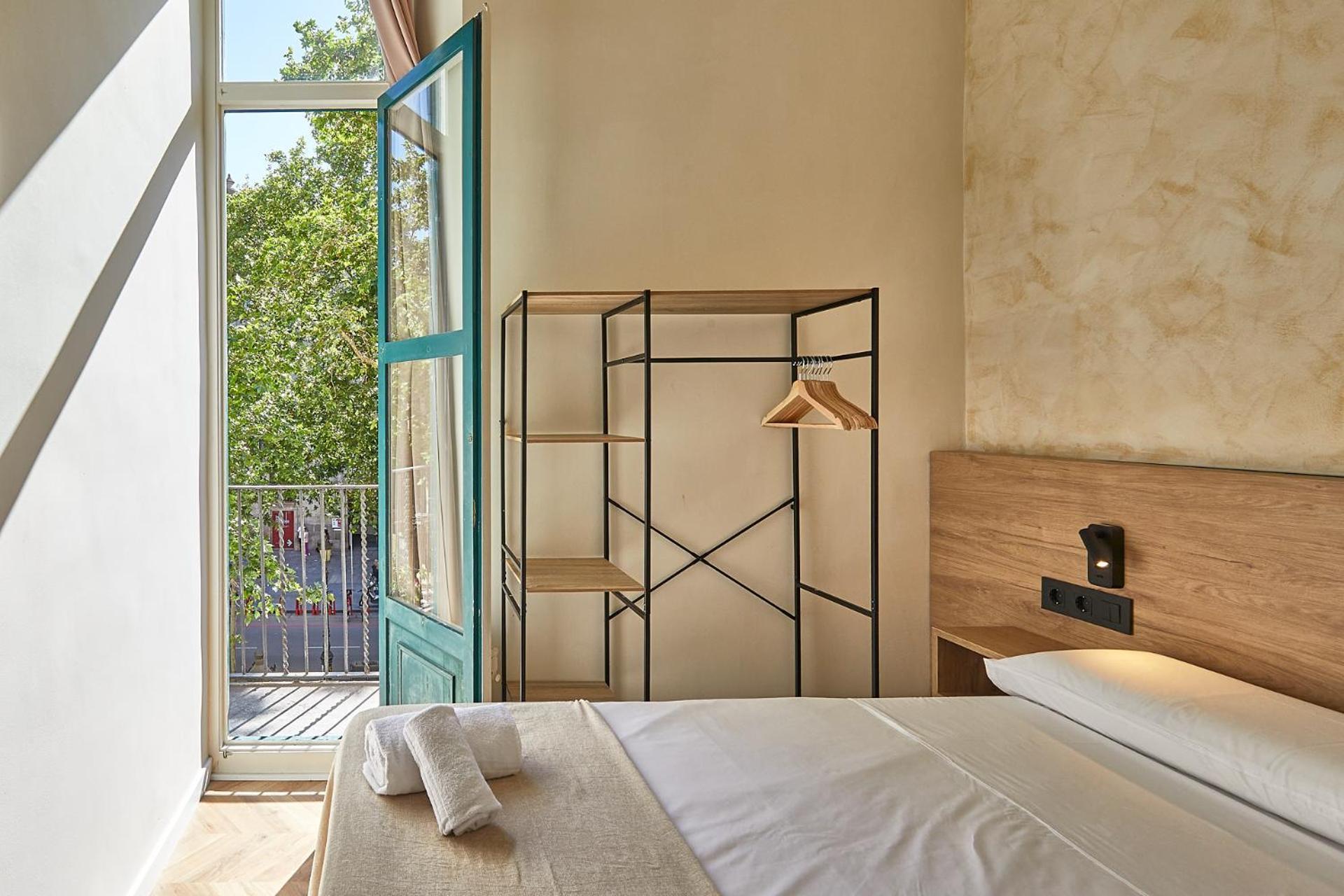 Triple Room Private Bathroom