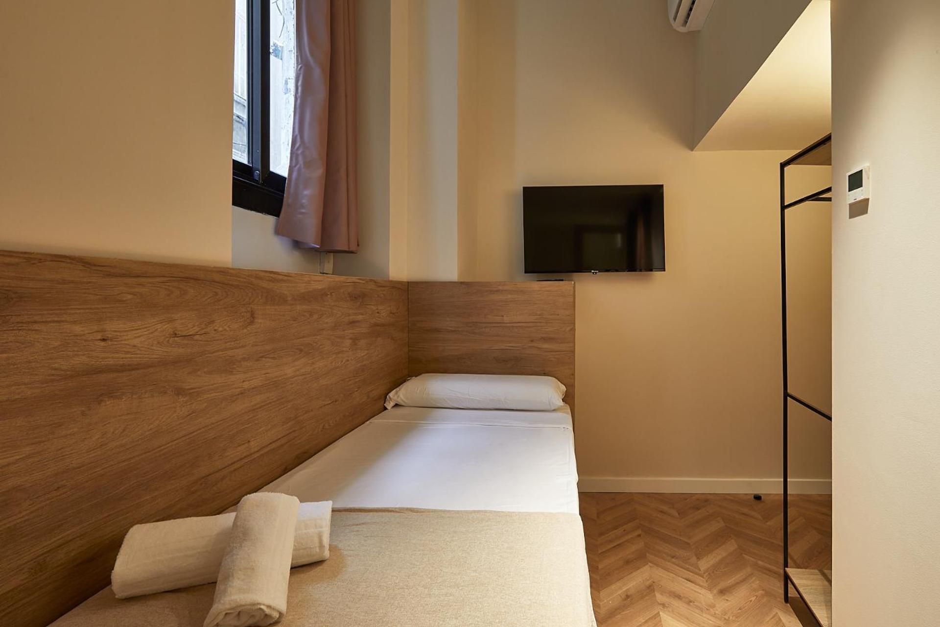 Twin Room Bathroom