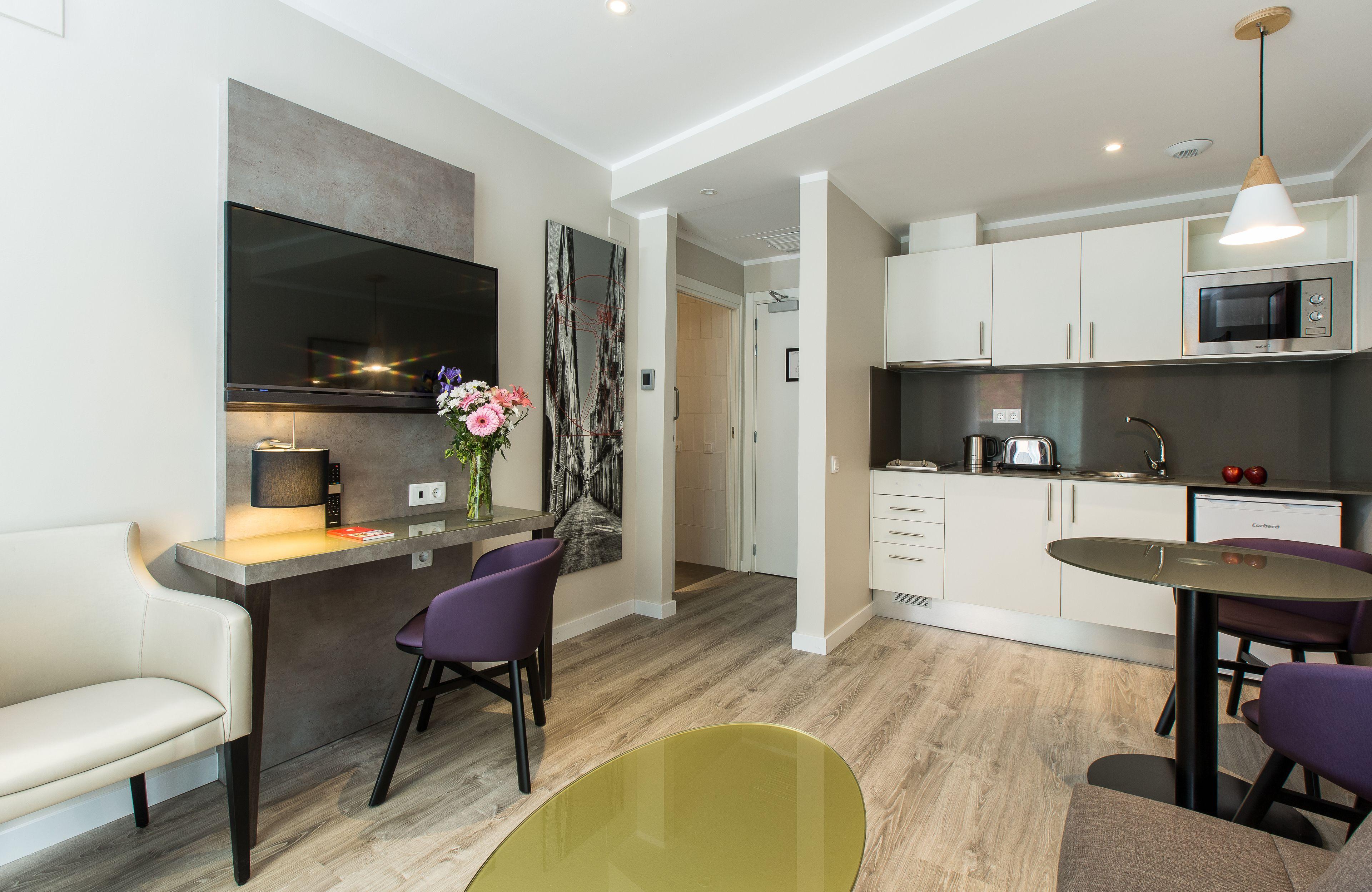 Suite (2 Adults)