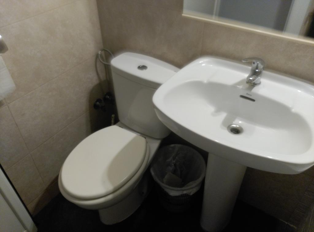 Double or Twin Room with Private Bathroom,160485576:JPEG