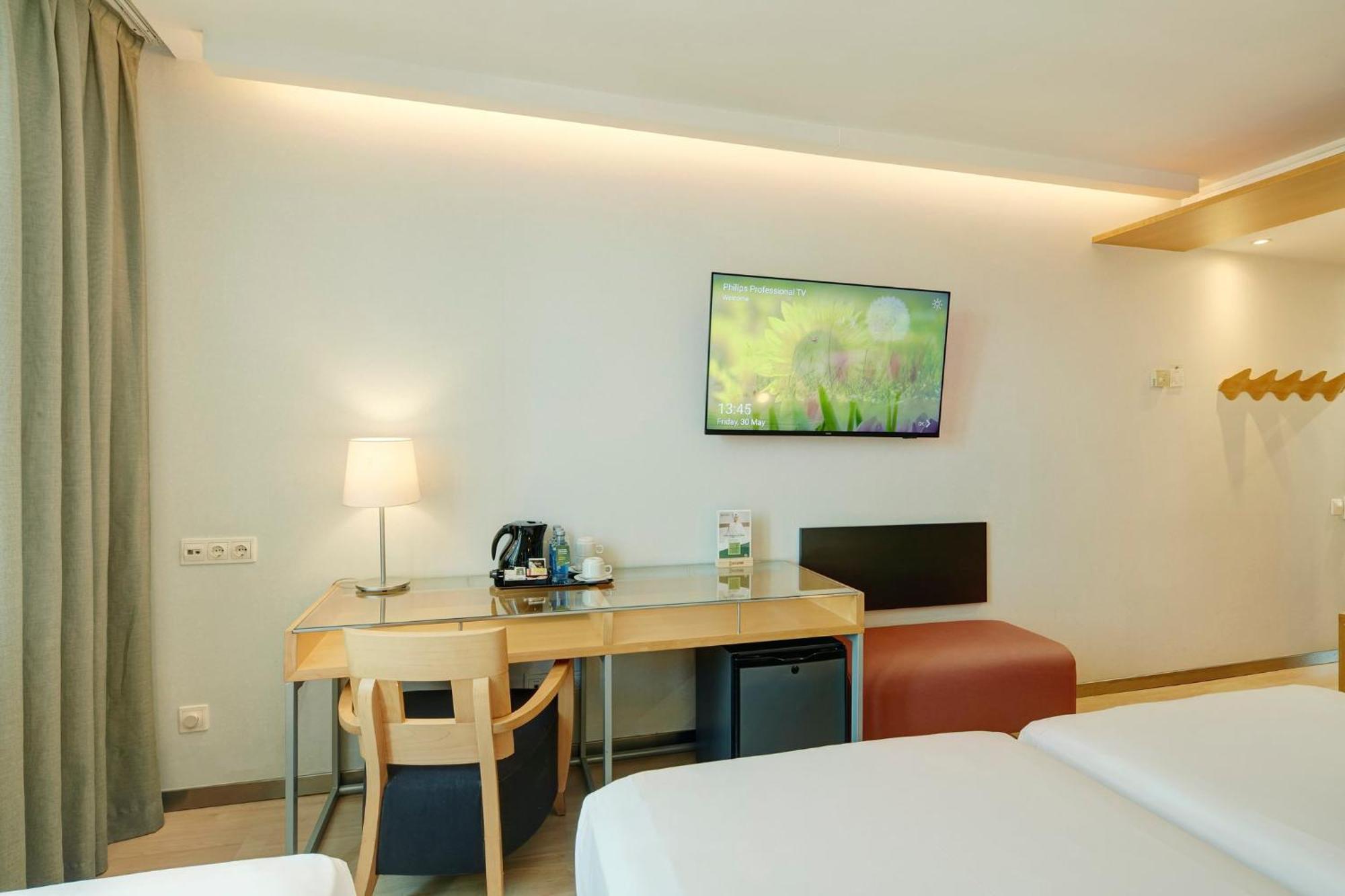 Twin Room with Extra Bed