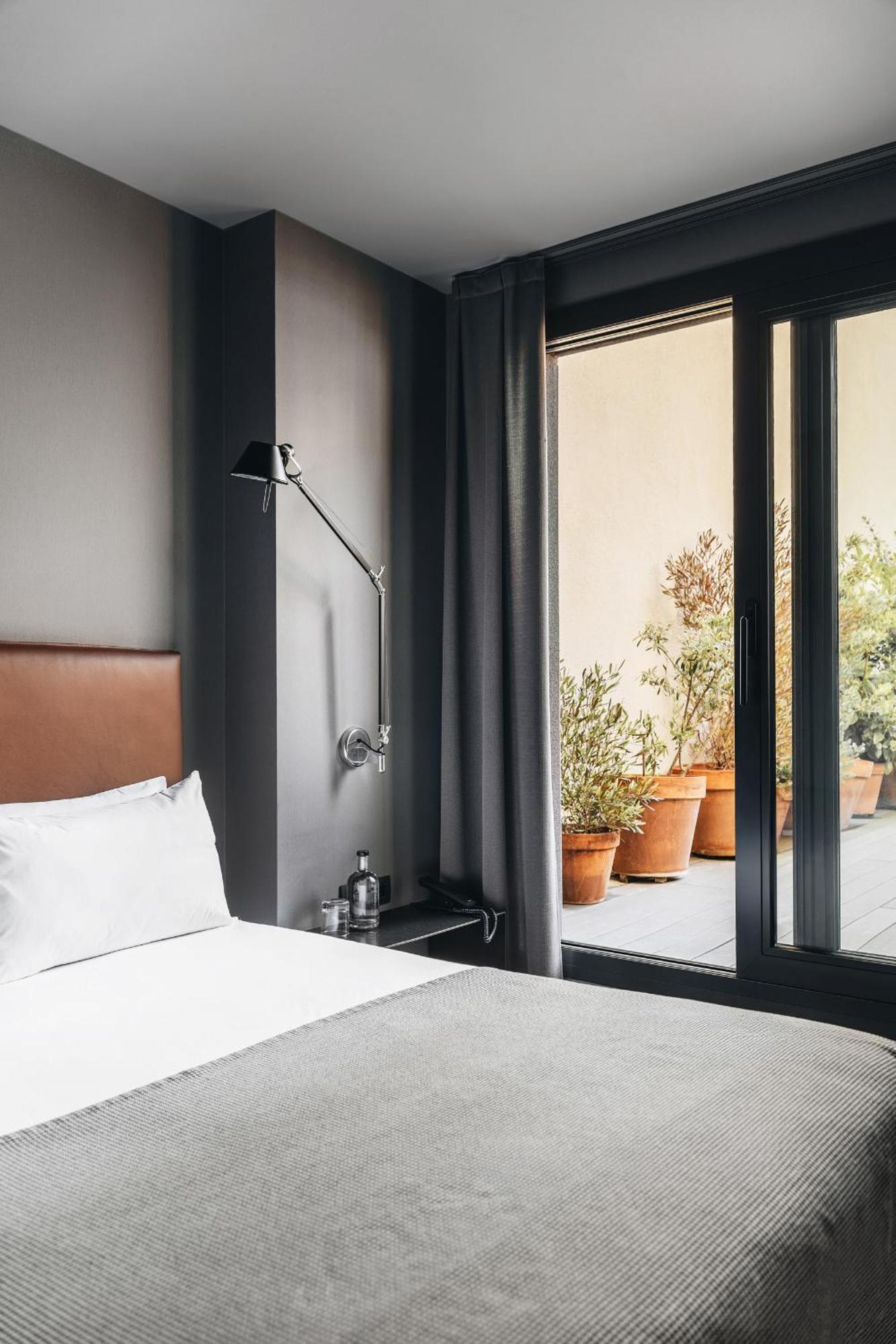 Single Room with Terrace