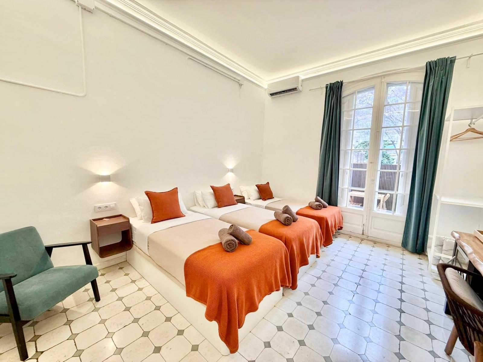Triple Room with Terrace