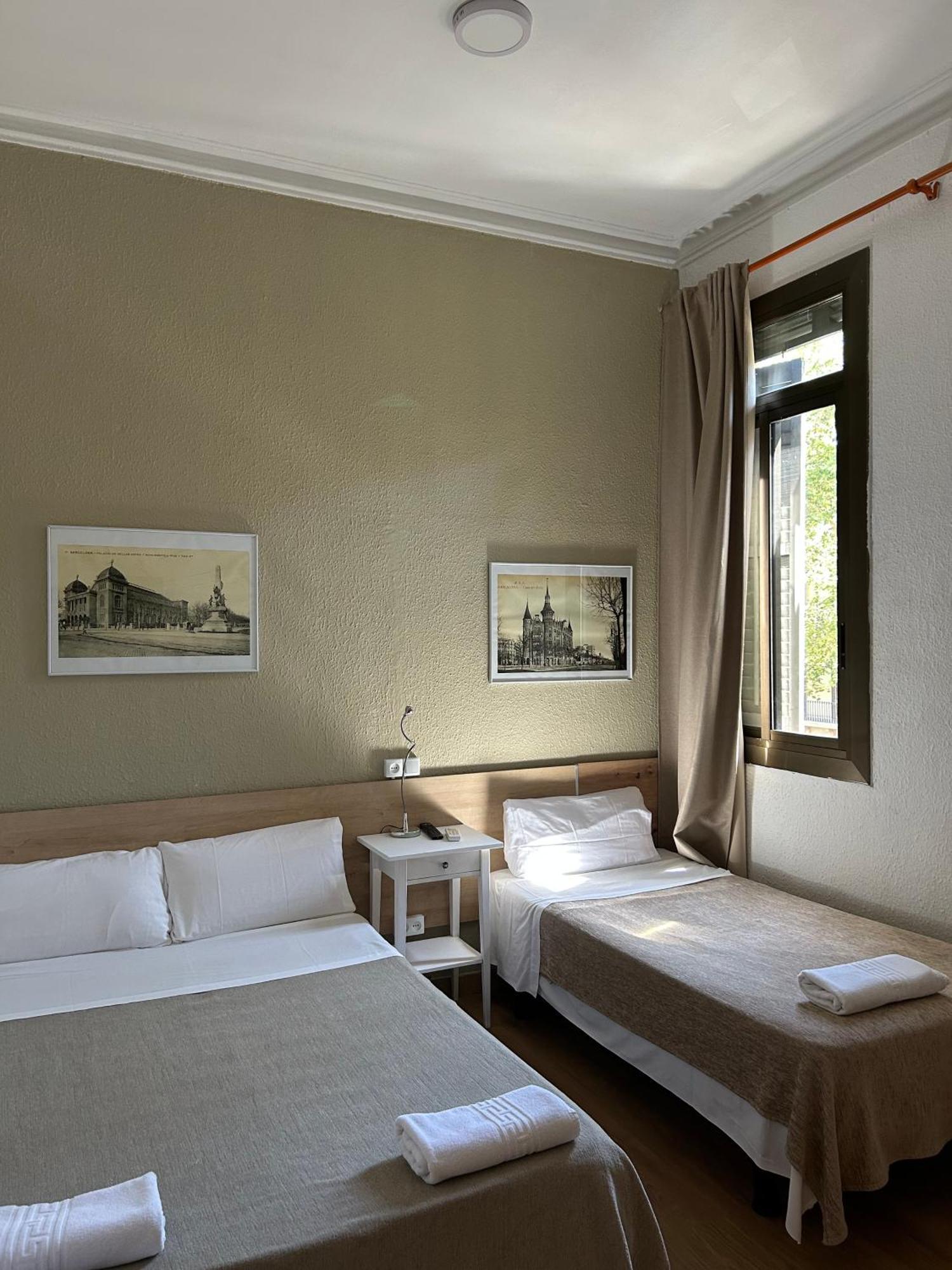 Basic Triple Room
