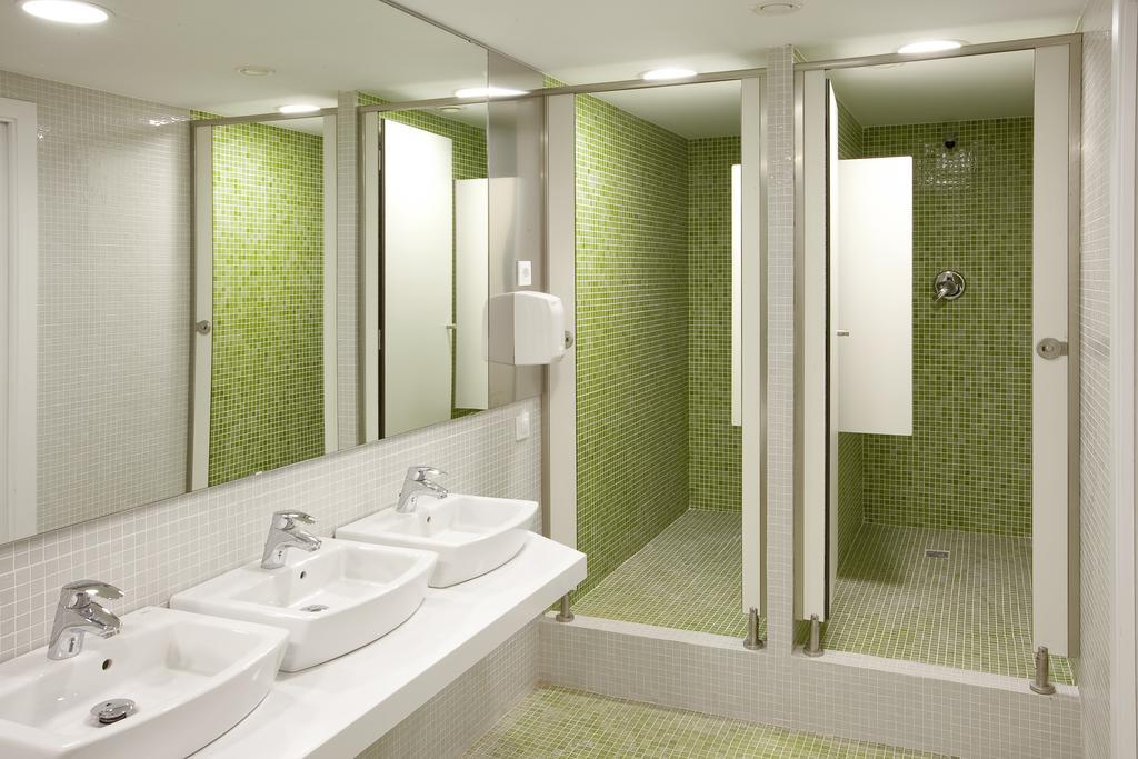 Quadruple Room with Shared Bathroom