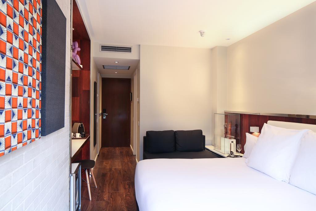 Deluxe Double or Twin Room with private terrace
