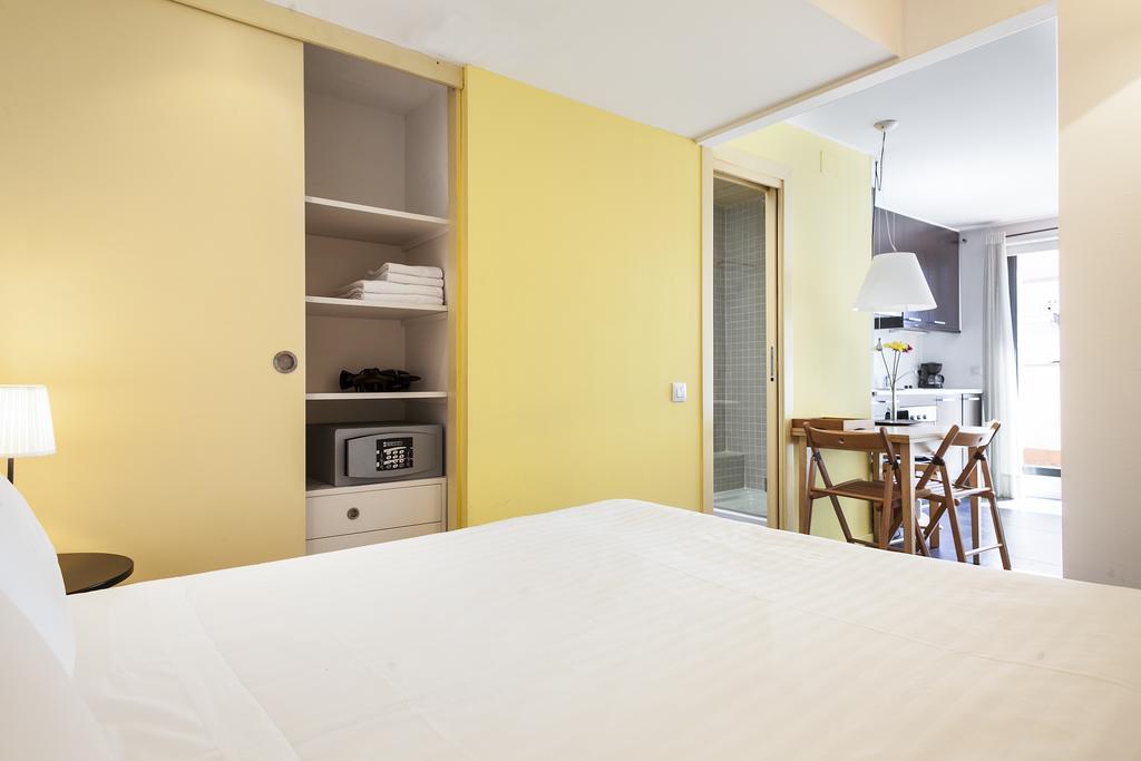 Studio Terrace,413526621:JPEG