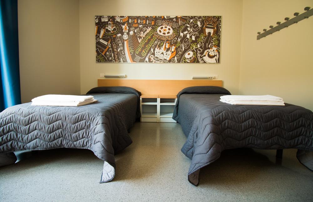 Twin Room with Private Bathroom