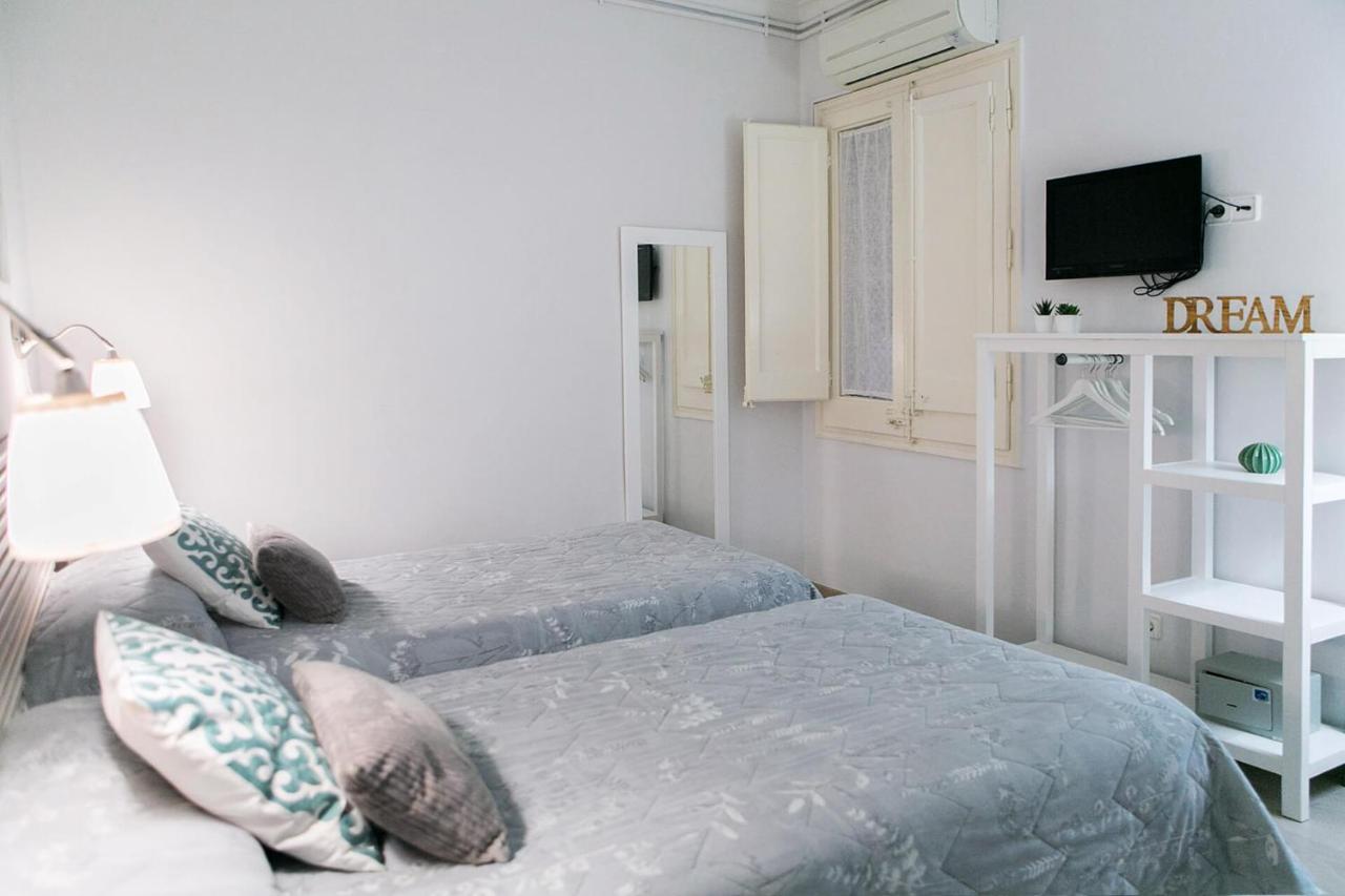 Interior Twin Room with Shared Bathroom