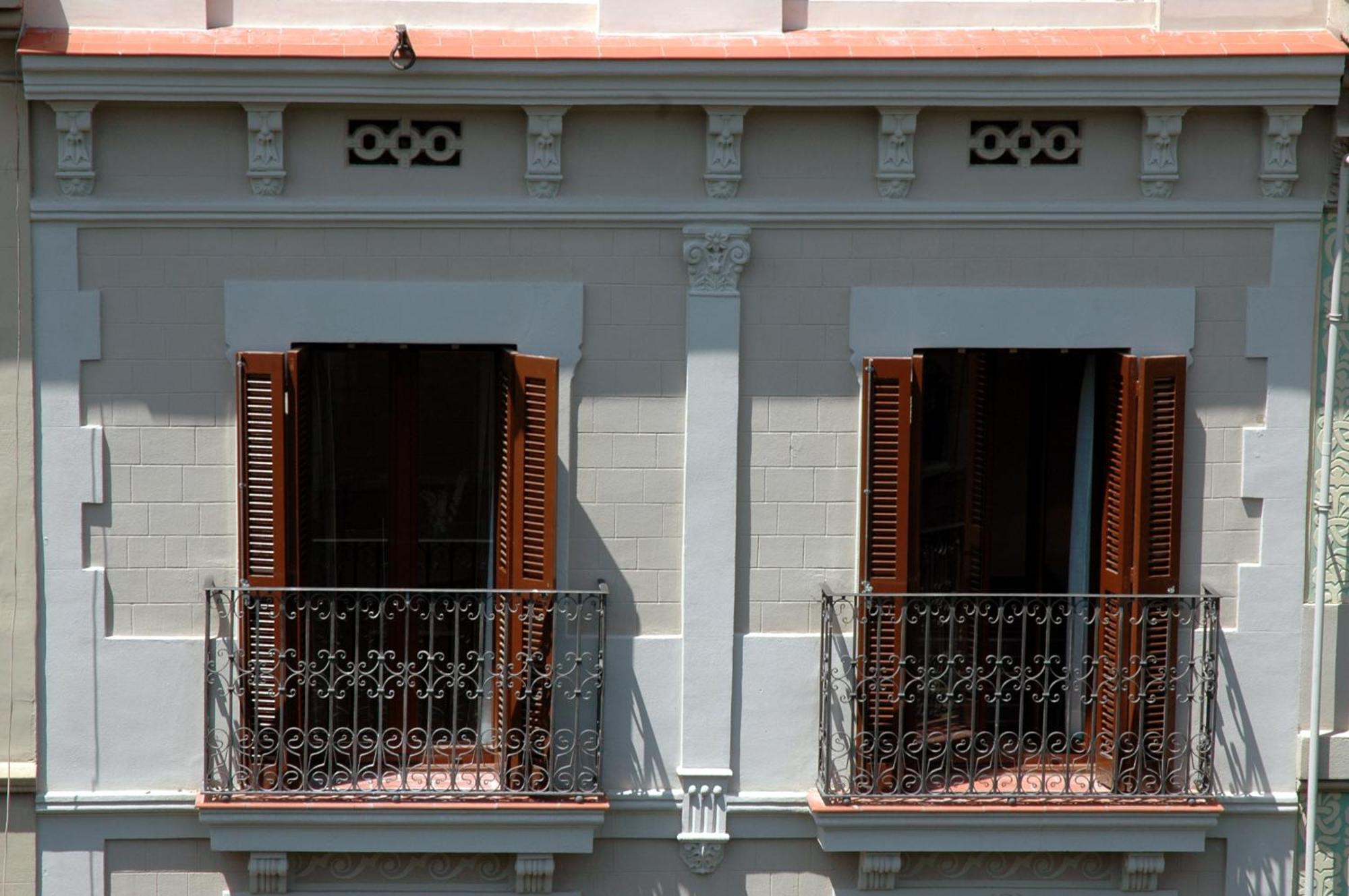 One-Bedroom Apartment with Balcony,1227350600:JPEG