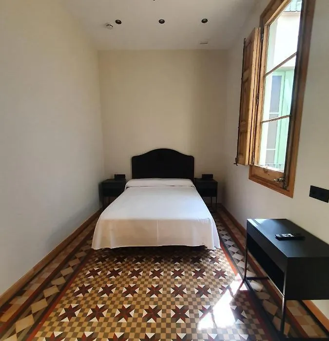 Hostal Lausanne-1