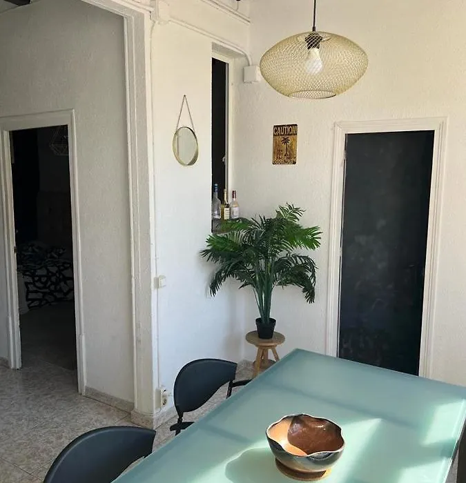 Habitacion En El Centro De Barcelona-1