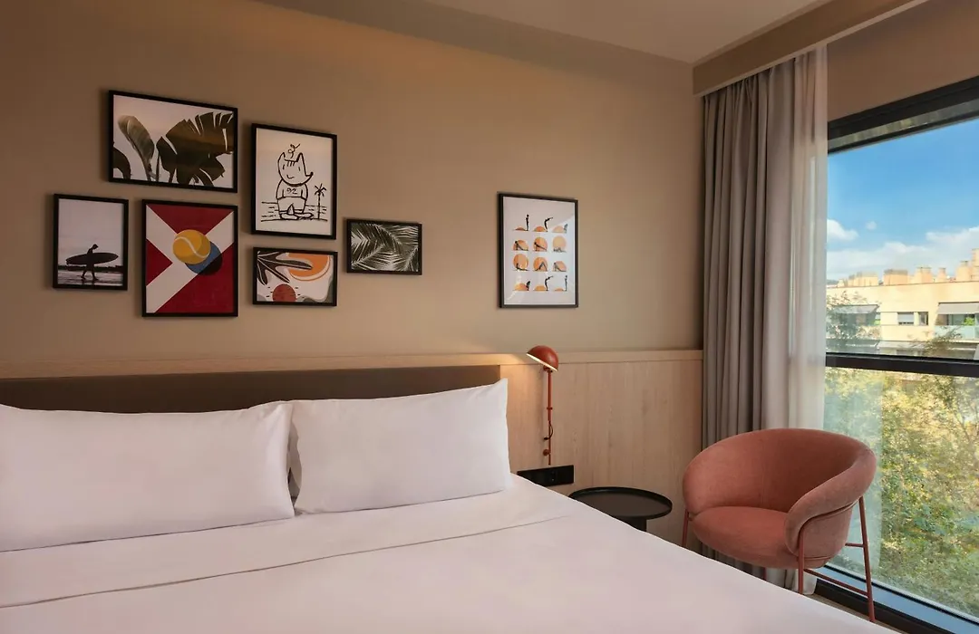 Four Points By Sheraton Barcelona Diagonal-1