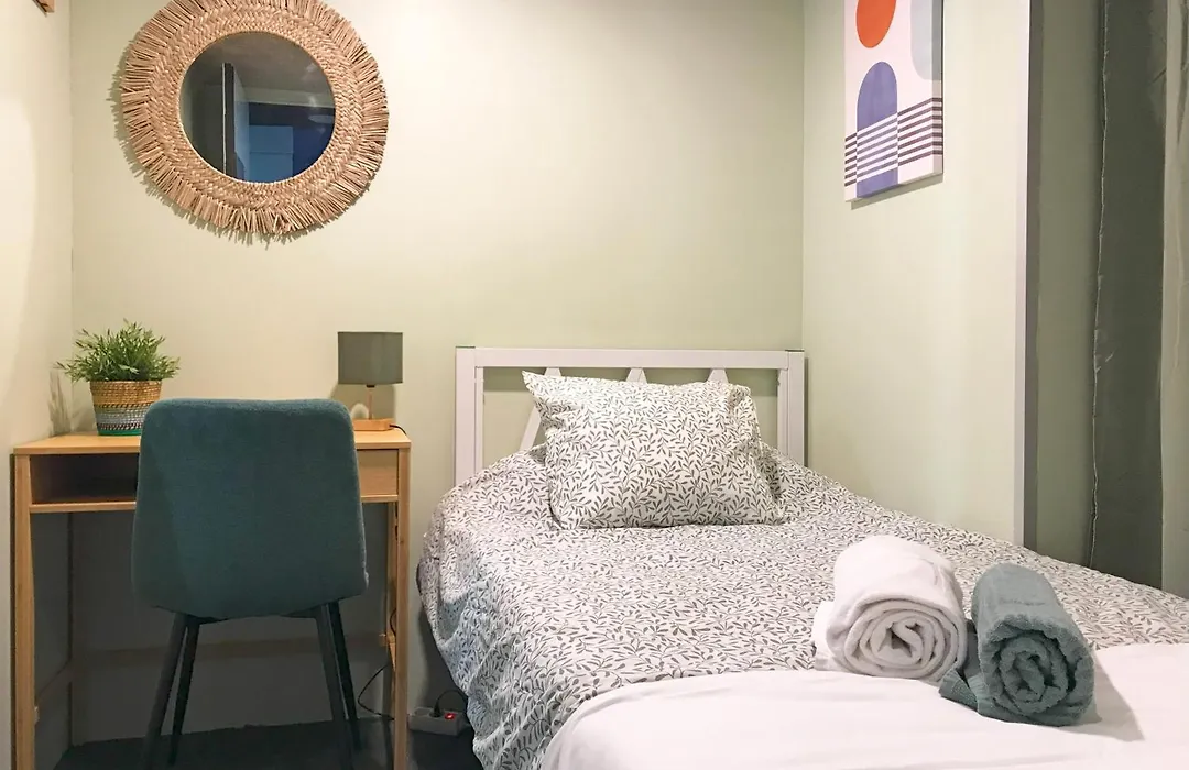 Urbany Hostel Barcelona-1