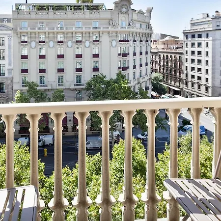 Milton House Gran Via-2