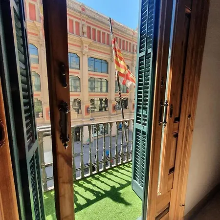Hostal Lausanne-2