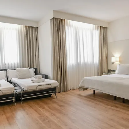 Aparthotel Mariano Cubi Barcelona-3
