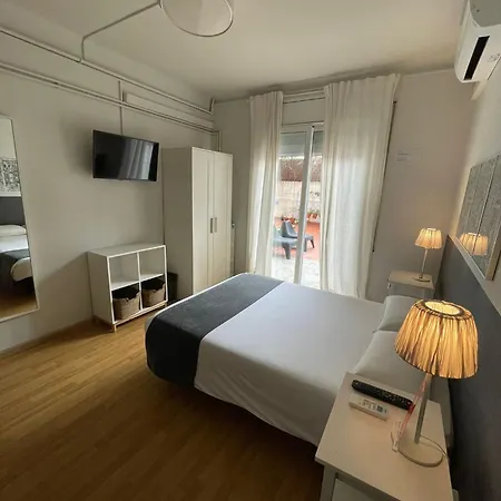 Hostal El Ninot-3