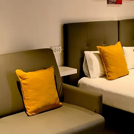 Sun & Moon Hostel-3