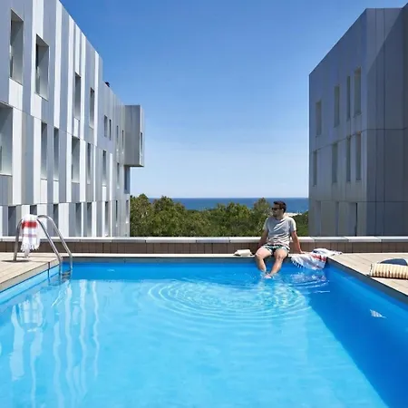 Lugaris Beach Apartments-2