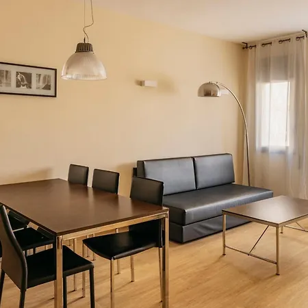 Barcelona Apartment Villarroel-2